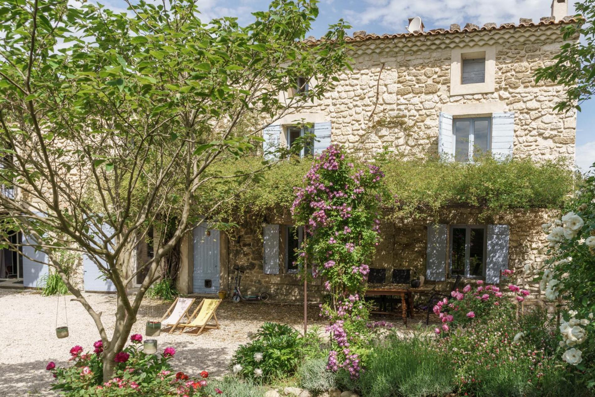 Apartamento Mas de l'Estiou Monteux Exterior foto